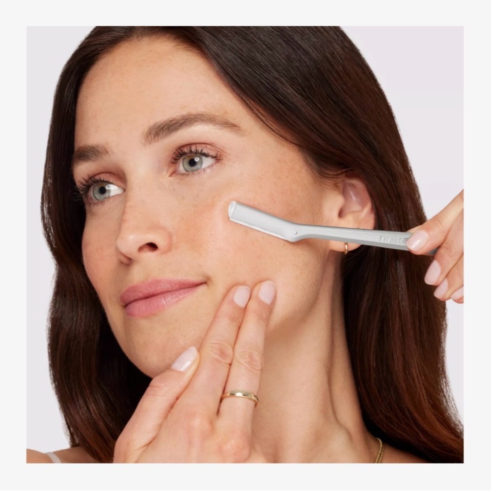 Tweezerman Facial Razor | Allure Award Winner | Stainless Steel (New In Box) - Picture 5 of 6